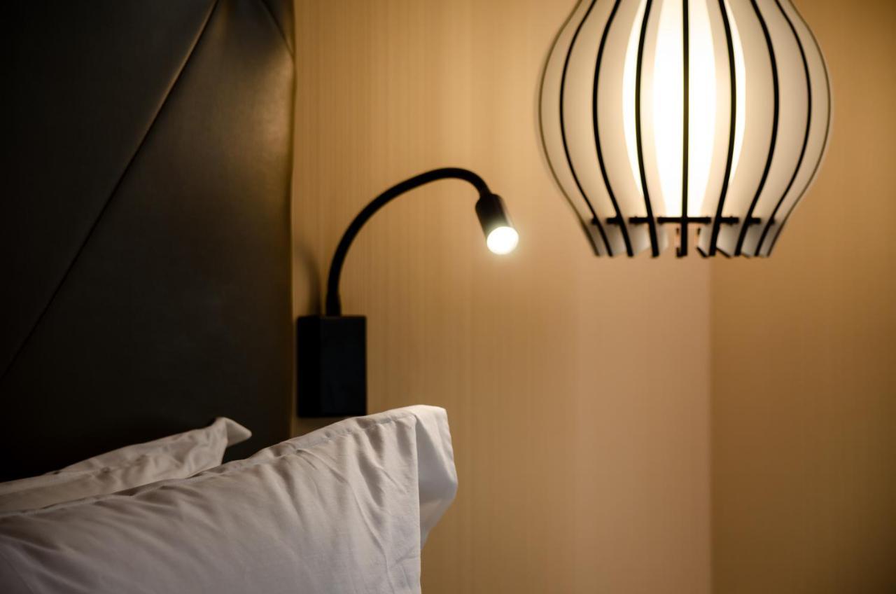 Suite – Vue sur Rue